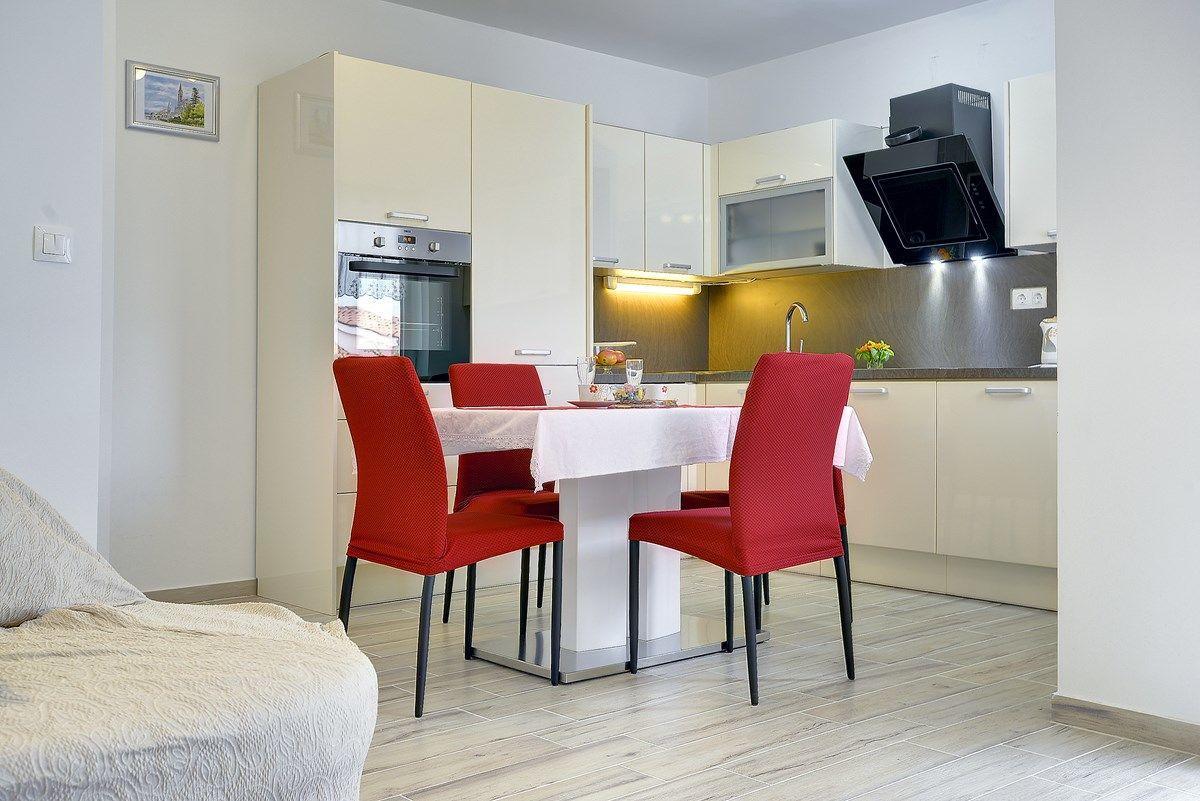 Apartments Elviana بولا المظهر الخارجي الصورة